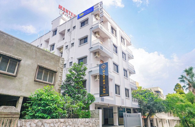 Fabhotel Mantra Inn