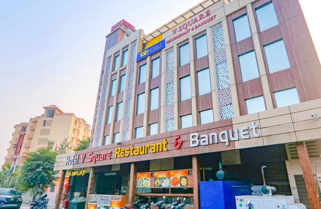 Fabhotel V Square