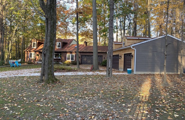 Fabulous 4-bedroom house on the Grand River