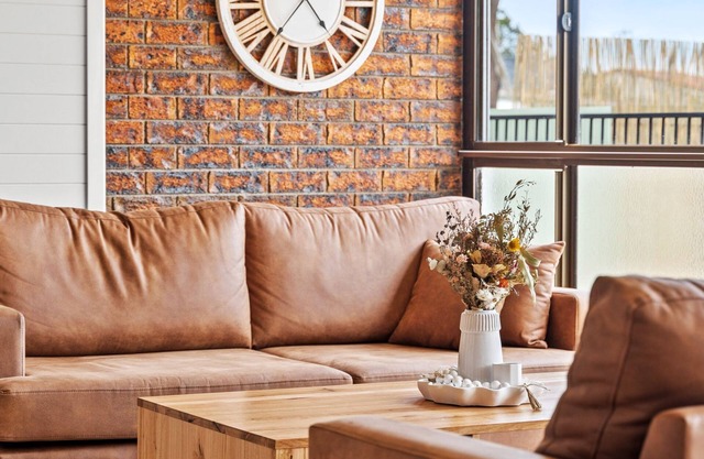 Fabulous Art Deco Home with Swimming Pool in the Heart of Town