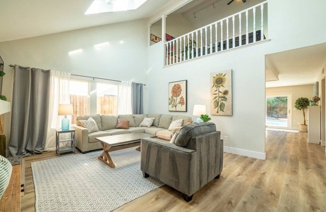 🤩 Fabulous Fair Oaks 5b Home 🛌 King Bed 🏊‍♂️ Pool