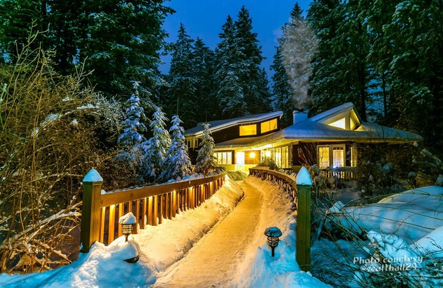 Fabulous Mountain Creek Retreat près de Flathead Lake, Montana