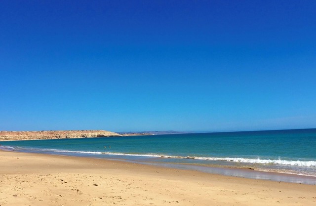 Fabulous ocean views from this lovely apartment, only 400 m from beach.