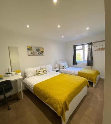 Fabulous Private Bedrooms near Euston Station, Central London