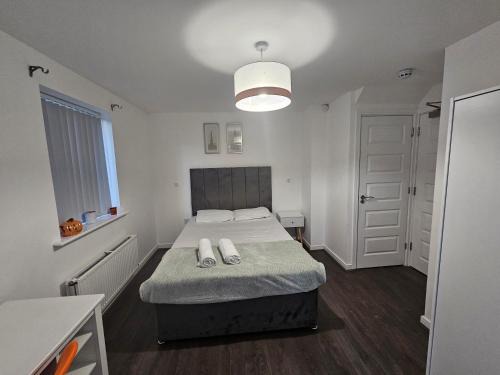Fabulous Room in Dartford R1