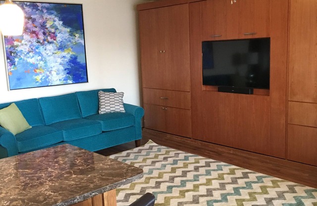 Suite confortable récemment rénovée en Charlevoix descendant avec une vue fabuleuse!