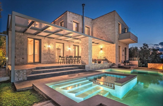 Villa de luxe 3 chambres Olive Grove Faidra avec une piscine chauffée