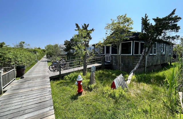 Fair Harbor Living - Barefoot Beach Getaway