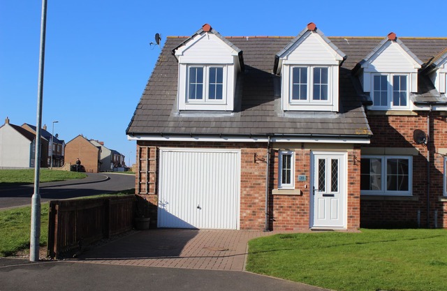 Spacieux contemporain - 7 couchages Jardin familial et clos, avec Wifi