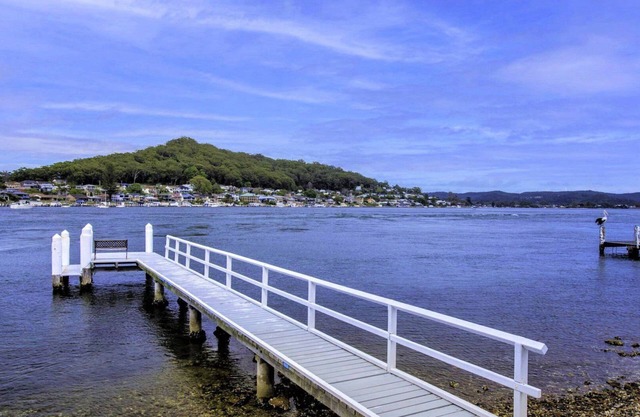 Fair View on Daleys | Waterfront with Jetty