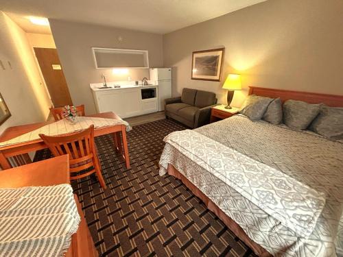 FairBridge Extended Stay, a Kitchenette Hotel