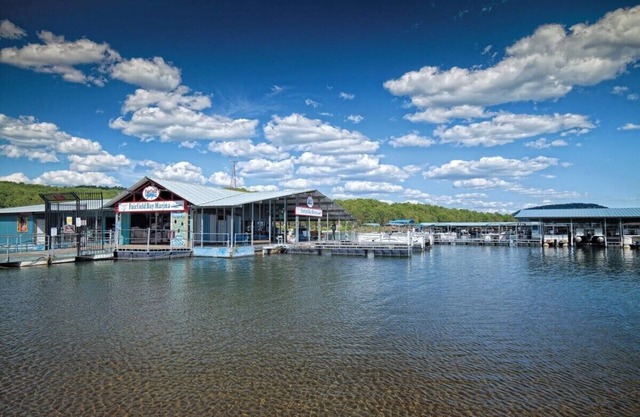 Fairfield Bay Condo: 2BR/2BA, Sleeps 4
