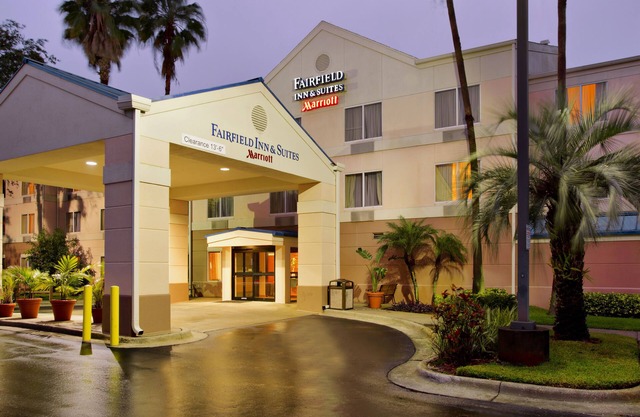 Fairfield Inn and Suites by Marriott Tampa Brandon