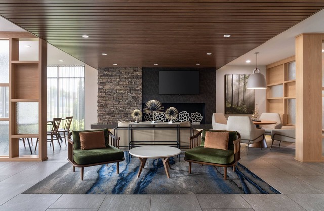 Fairfield Inn & Suites by Marriott Cleveland Tiedeman Road