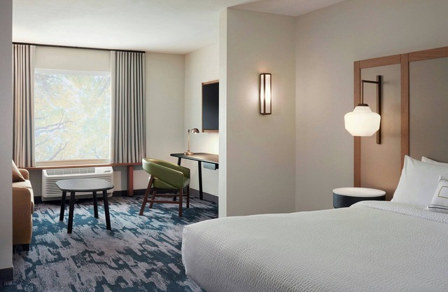 Fairfield Inn & Suites Dayton Beavercreek