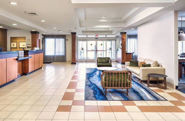Fairfield Inn & Suites South Boston