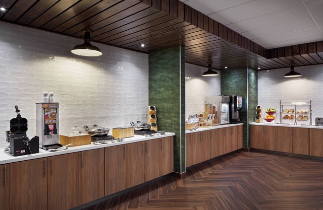 Fairfield Inn & Suites by Marriott Virginia Beach/Norfolk Airport
