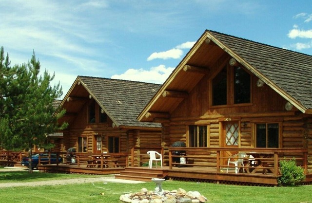 Fairmont Chalets Montana 2