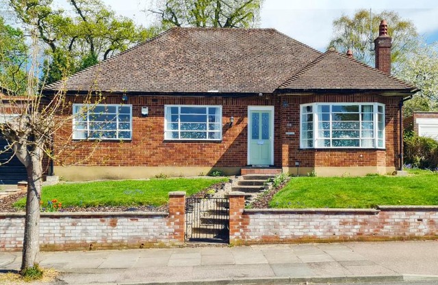 Fairview Cottage Watford