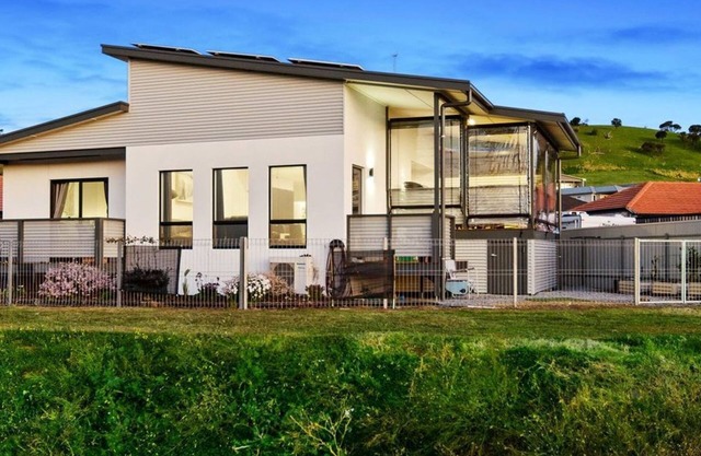Fairway 1 - 9/19 Troon Drive