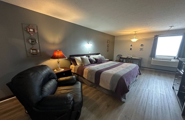 Fairway Inn