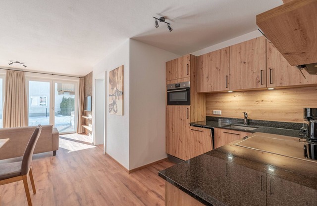Falken Suites ONE with garden