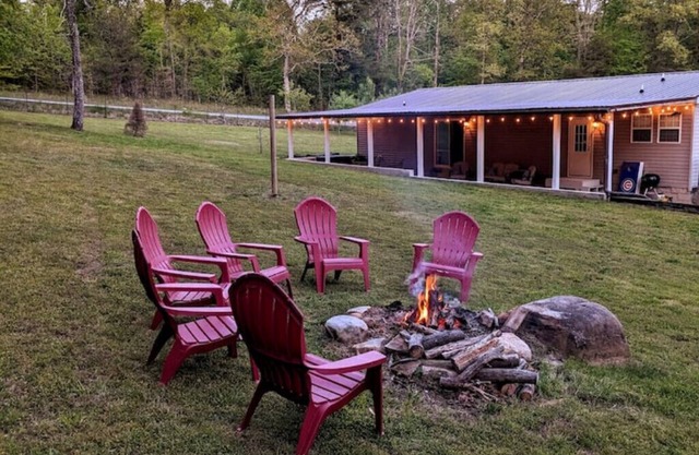 Fall Creek Falls Hillside Getaway