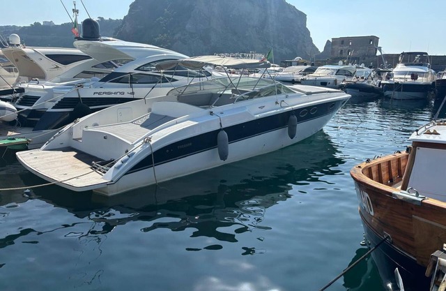 Tombez amoureux de la côte amalfitaine Location de bateau de charme à Naples