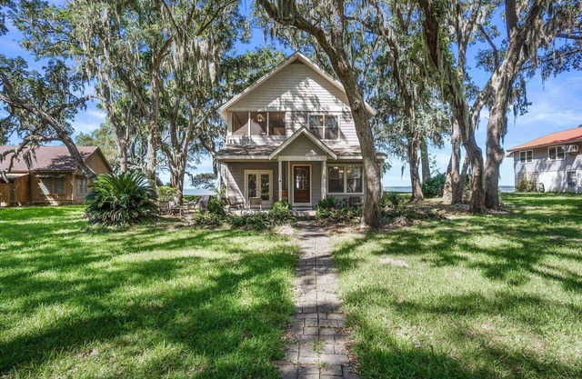 Family Paradise on Lands End - Private Dock