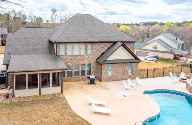Private Pool |Luxurious 6BR in McDonough |Game Room |Pet Friendly| Easy Atlanta Access