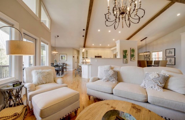 FALL SALE! Sky Valley Home Minutes From Golf Course w/Post Card Perfect Views