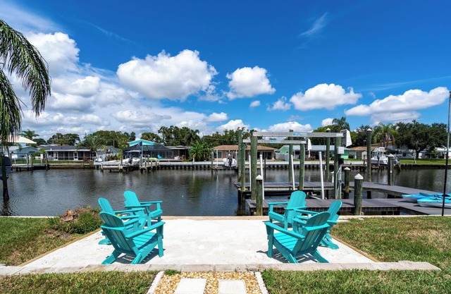 Completely Reno'd Luxury Canalfront Tampa Bay Home