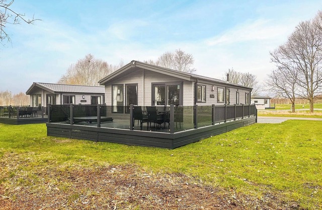 Fallow Pet Friendly Lodge