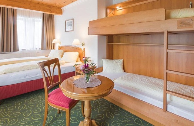 Familienzimmer HP Shortstay Winter - Hotel Gasthof Niederreiter