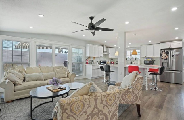 Family And Friends Home Near Disneyland & Hotspots