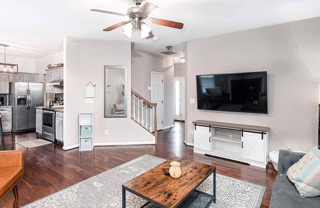 Family-Friendly 3 Charlotte Home W/ Outdoor Patio!