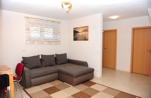 Appartement familial. En plein Tettnang. Avec terrasse. Propre parking.