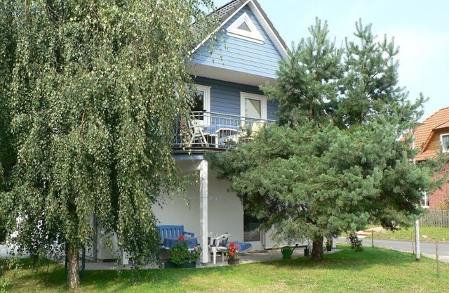 Appartement familial dans une nouvelle maison dans la Baltique typique (bleu / blanc) St