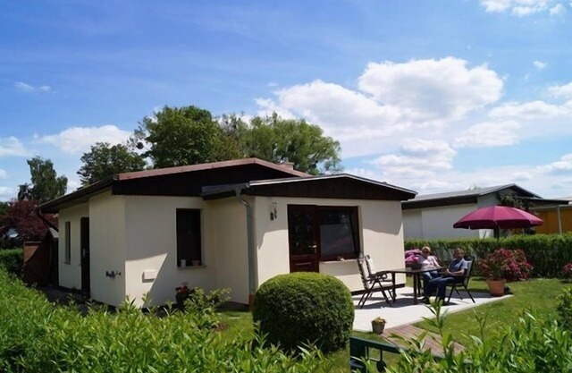bungalow familial avec cheminée, terrasse, barbecue, location de bateaux