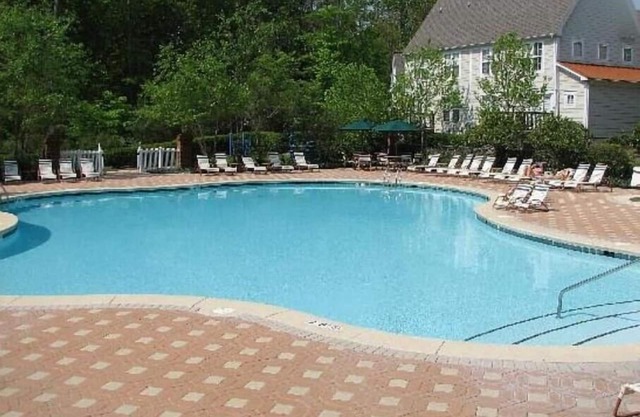 Family friendly condo! Water Park, Bush Gardens, Historic Williamsburg