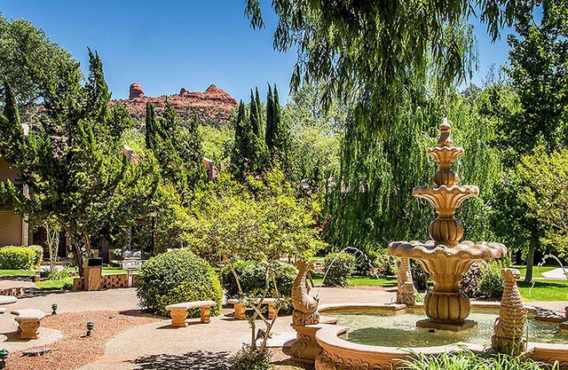 Family Friendly Condo - Sleeps 6 - Uptown Sedona Resort! Great Amenities!