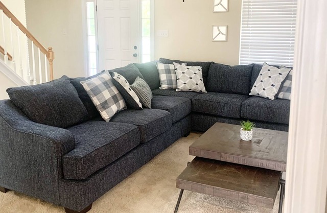 Family friendly home near city of Richmond