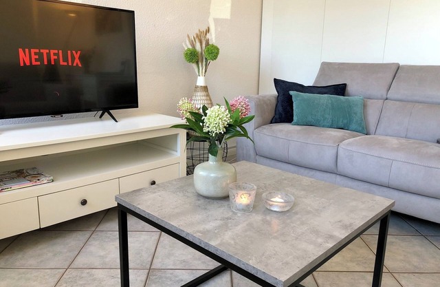 Favorite place near the Baltic Sea - Krischan vacation apartment with quiet, fenced-in