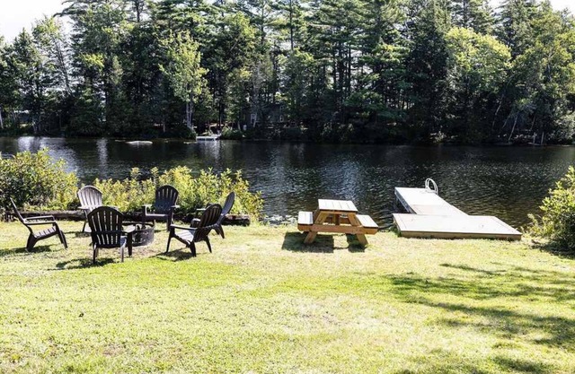Family-Friendly Lake House