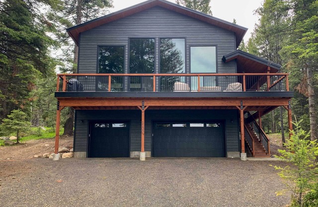 Family-Friendly McCall Cabin: Pool Access & Bikes
