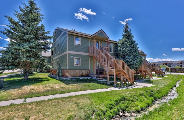 Family-Friendly Remodeled Condo in Downtown Fraser