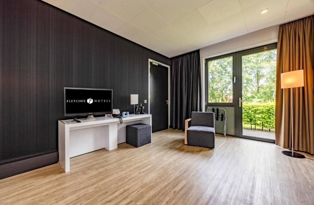 Family-Friendly Room Steps from De Maashorst Park & Trails
