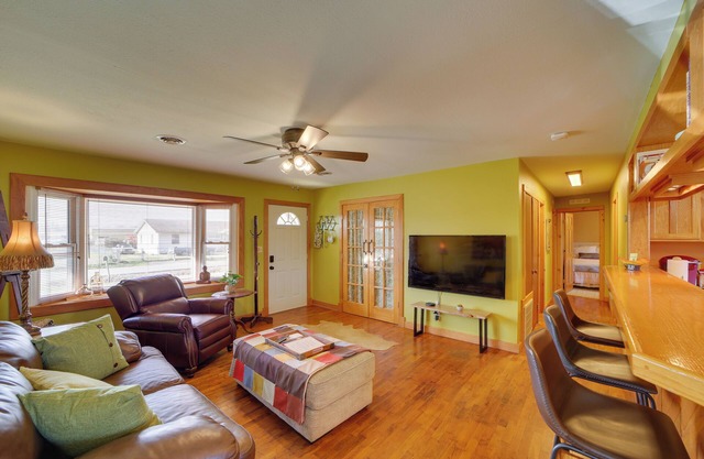 Family-Friendly Sallisaw Home w/ Large Yard!