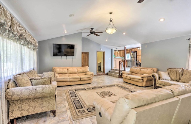 Peaceful Toledo Retreat w/ Spacious Yard!