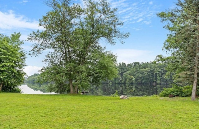 2-bedroom vacation home 30 minutes from Boston and NH beaches